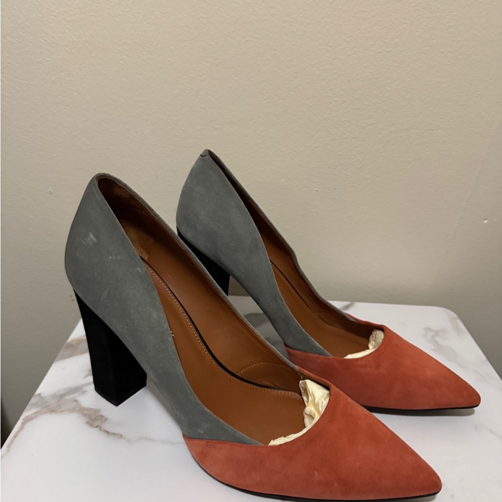 Elegant Two-Tone Women's Heels